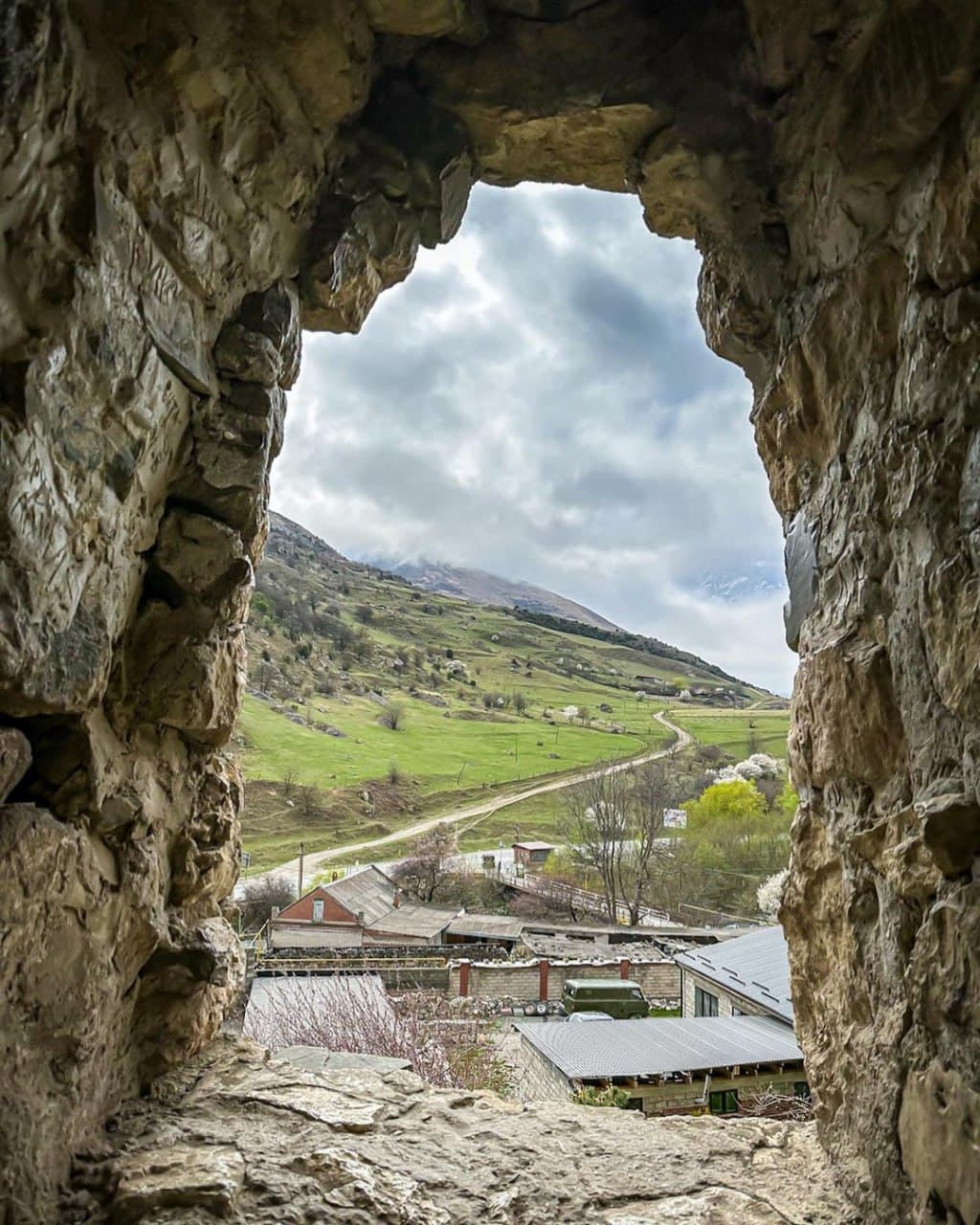 Дзивгисская крепость (Республика Северная Осетия Алания). Автор: olegolshev, фото 4