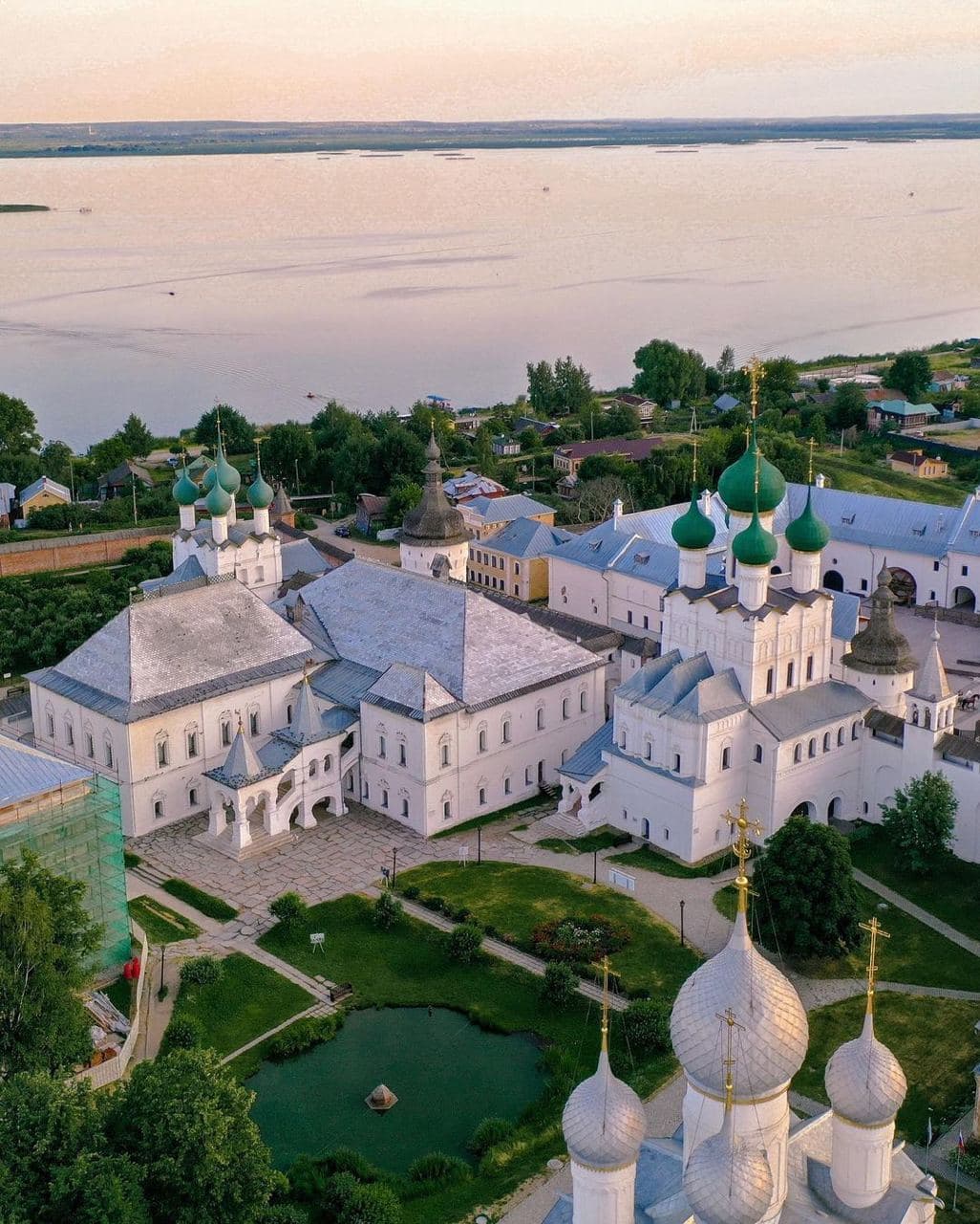 Кафедральный собор Успения Пресвятой Богородицы (Ярославская Область). Автор: sometanyas, фото 3