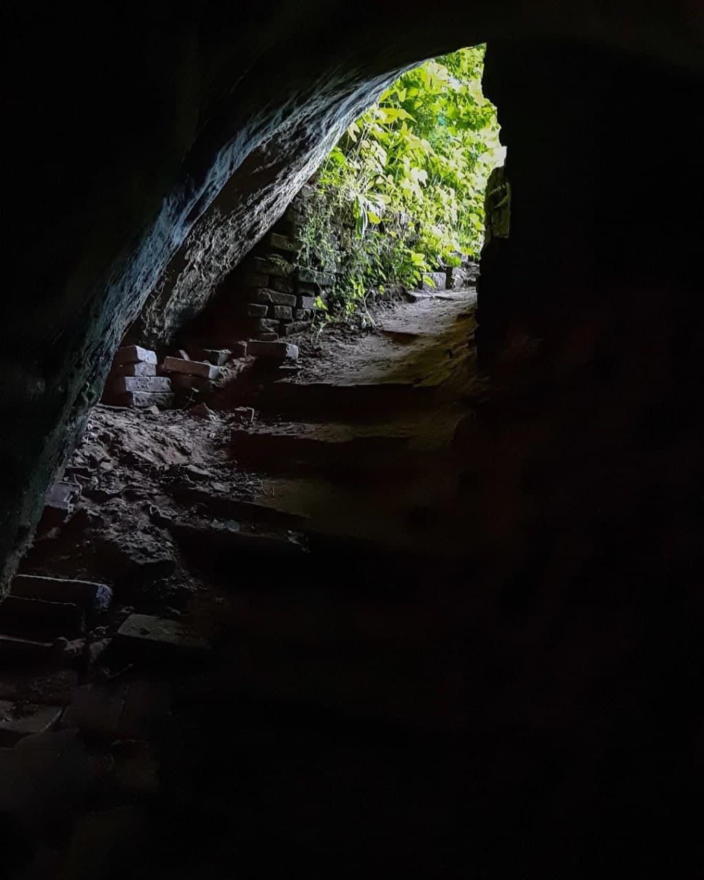 Доложская пещера (Ленинградская Область). Автор: andreynikkk, фото 4
